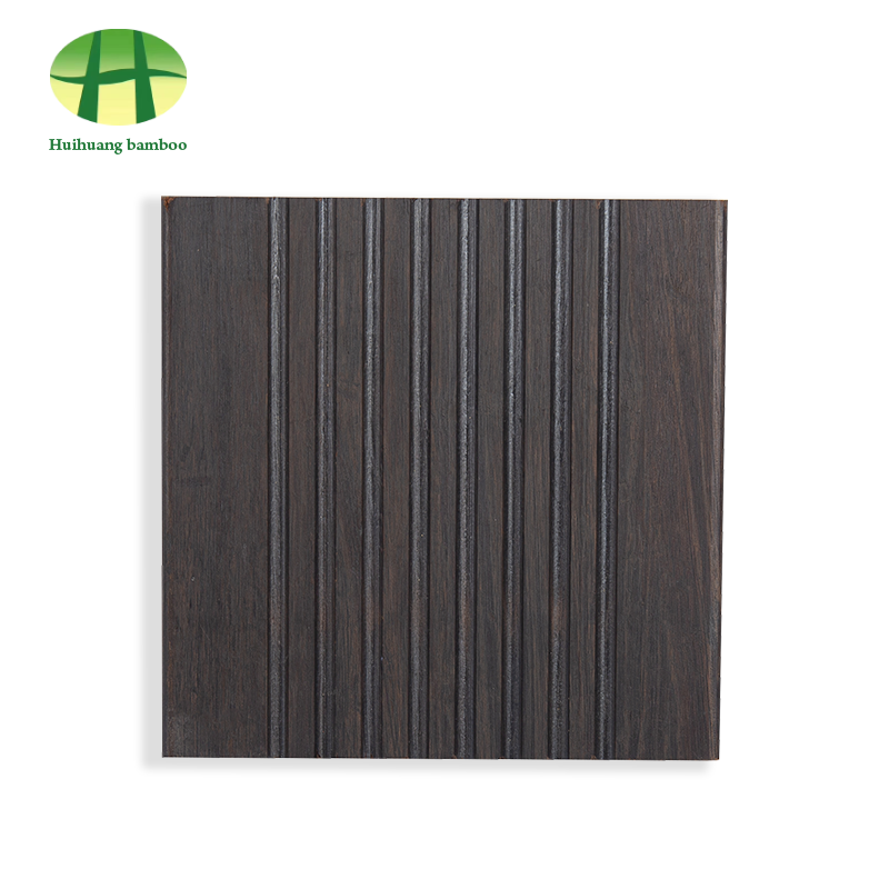 Stort bølget bambusgulv